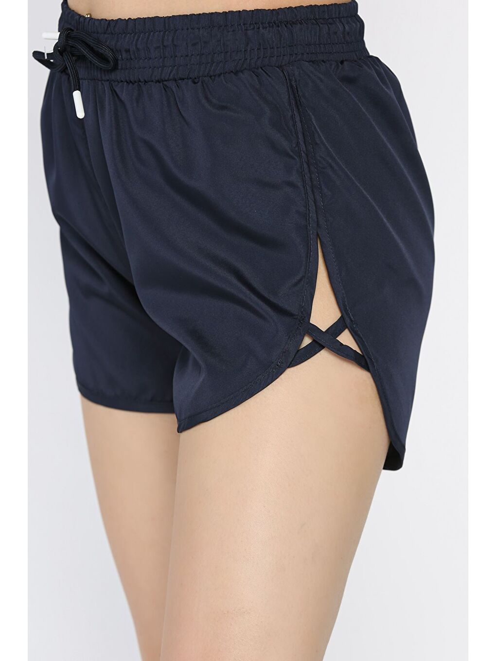 Lacivert Kadın Yan Çapraz Şeritli Deniz Şortu-3