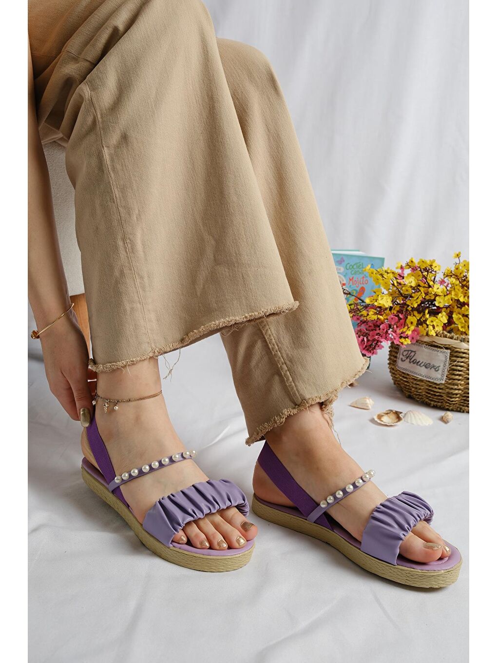 Lila Aly İncili Büzgü Detaylı Kadın Sandalet-1