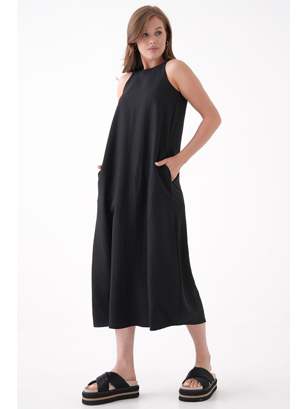 Siyah A Kesim Bisiklet Yaka Cepli Salopet Form Dokuma Elbise-1