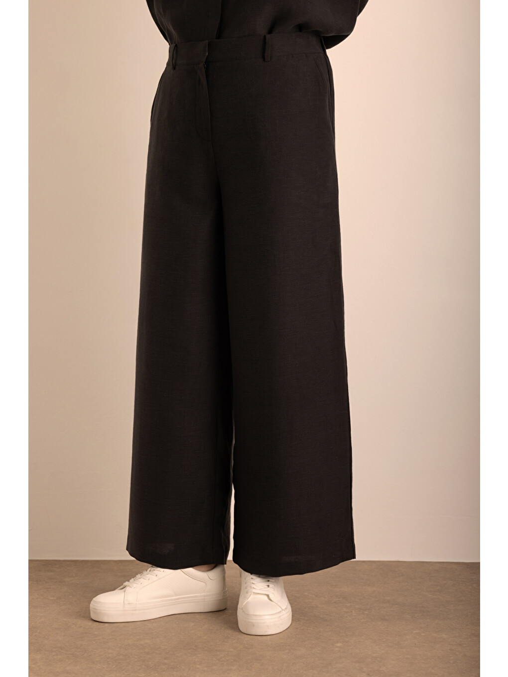 Siyah Beli Lastikli Keten Pantolon-1