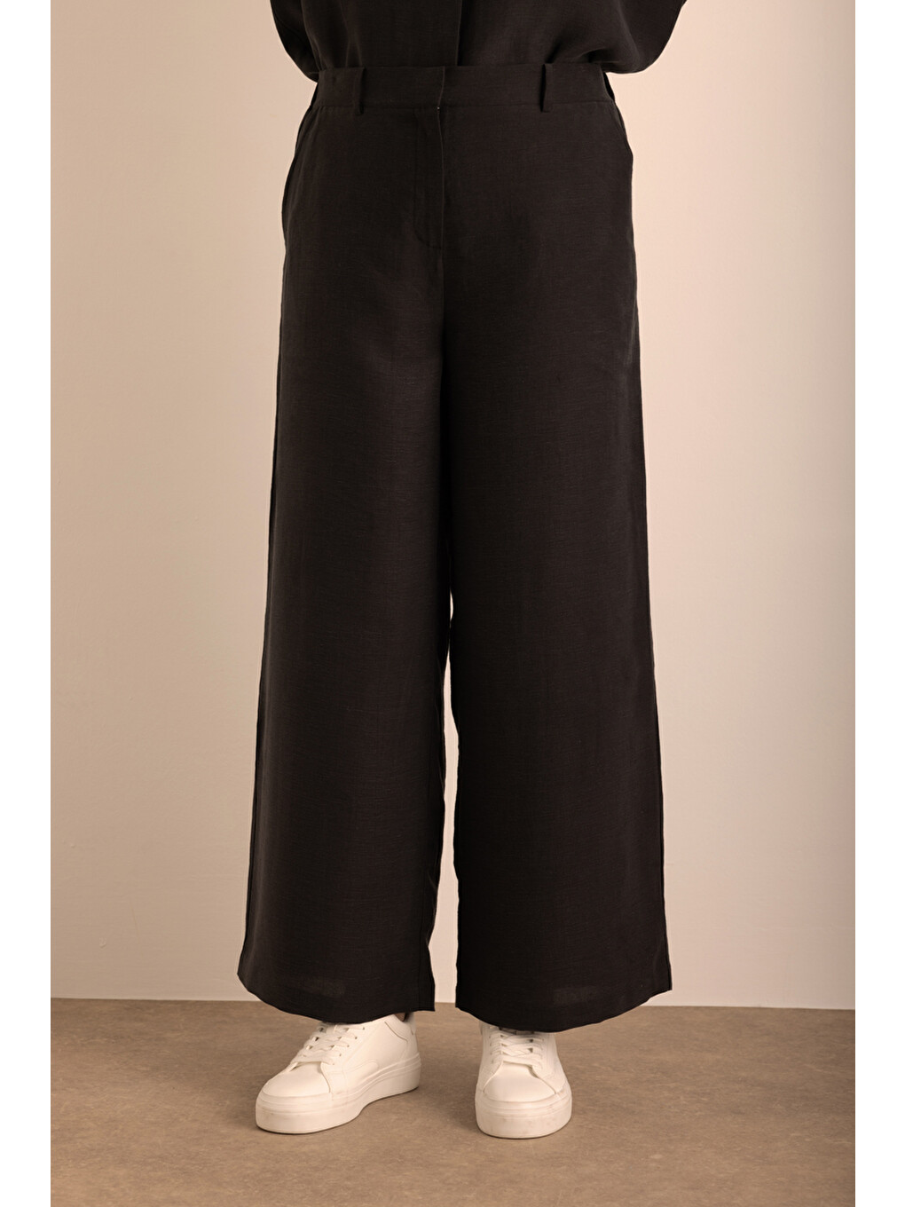 Siyah Beli Lastikli Keten Pantolon-4