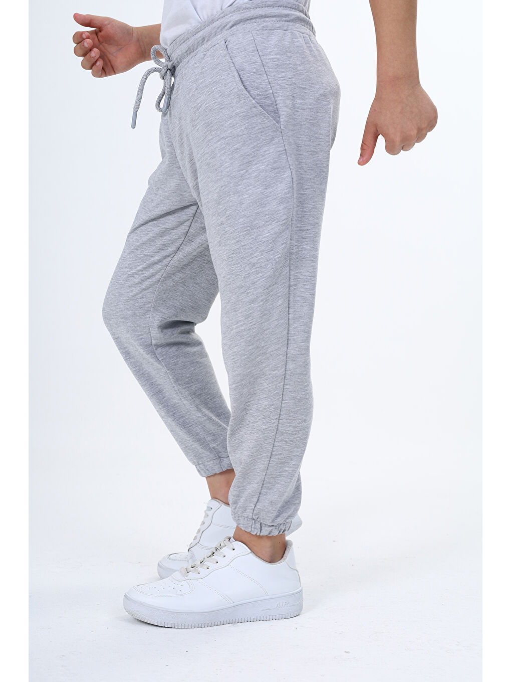 Gri Erkek Çocuk Eşofman Alt-2