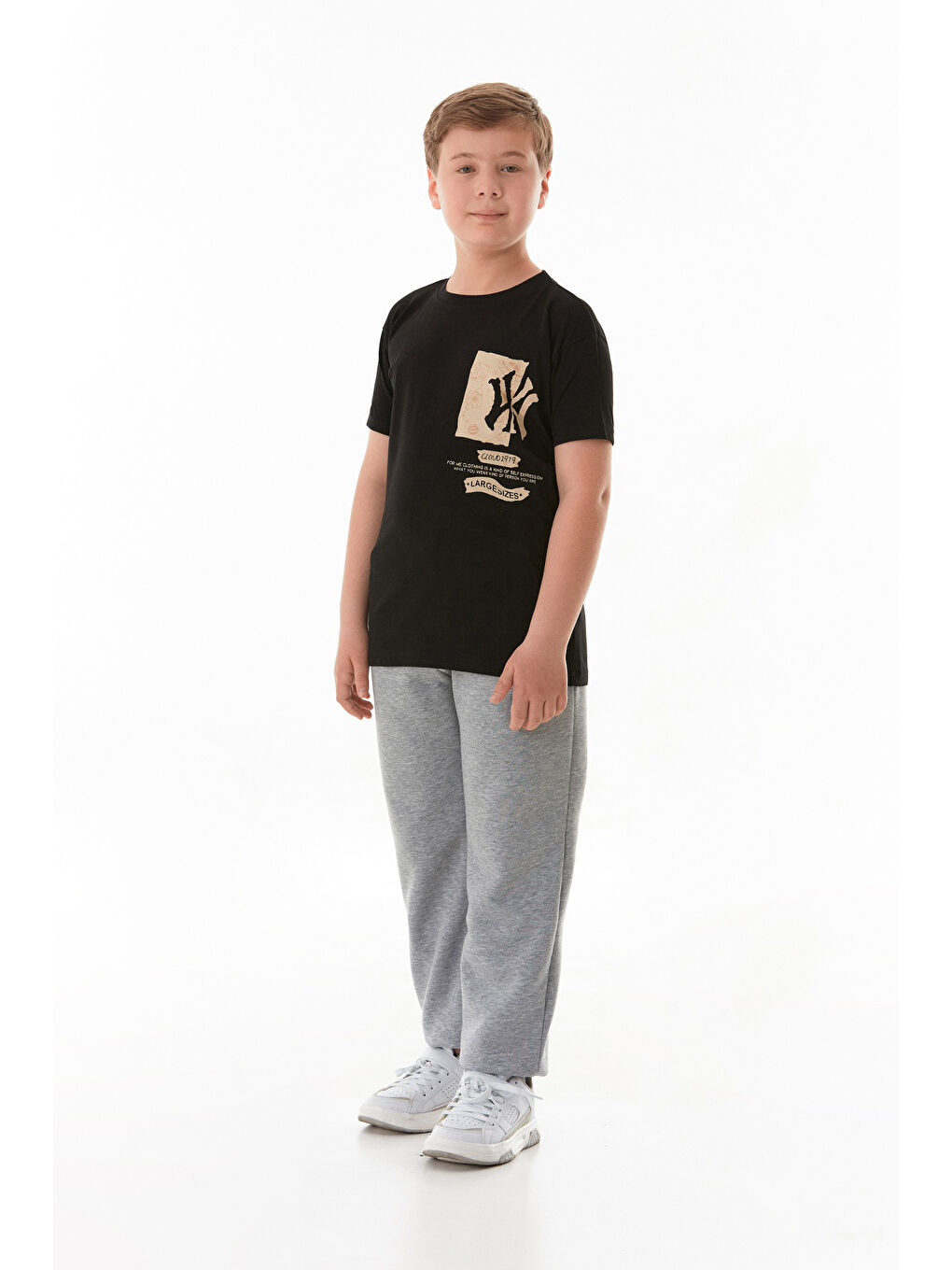 Siyah %100 Pamuk Uzay Baskılı Erkek Çocuk Tişört-3