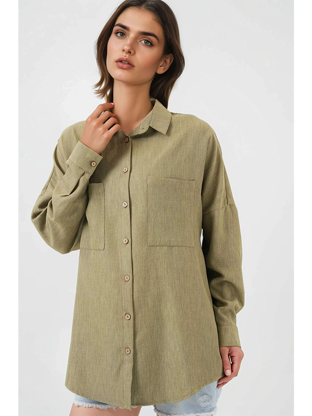Kadın Çağla Yeşil Oversize Çift Cepli Keten Gömlek HZL22S-BD1201261-1