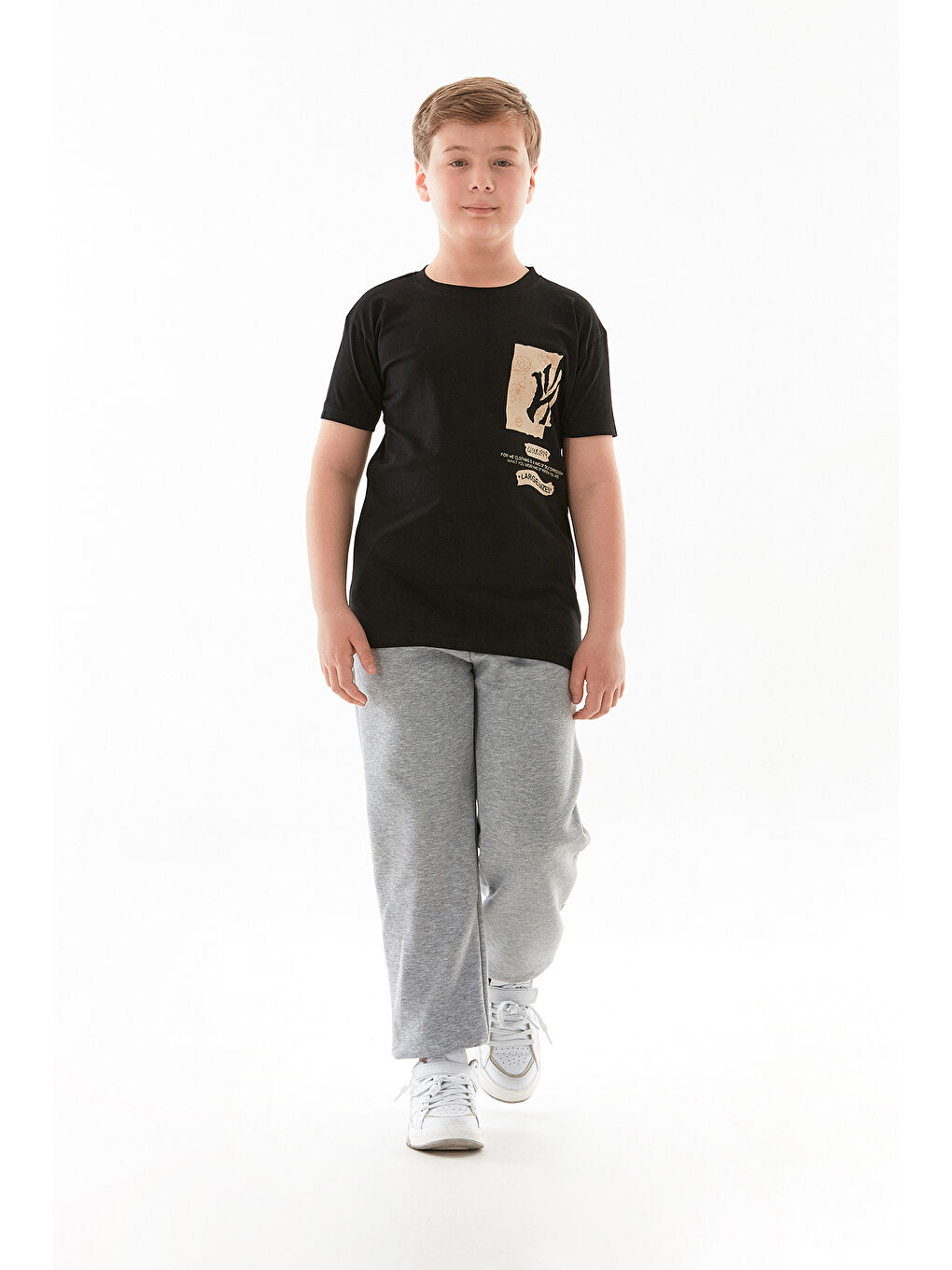 Siyah %100 Pamuk Uzay Baskılı Erkek Çocuk Tişört-4