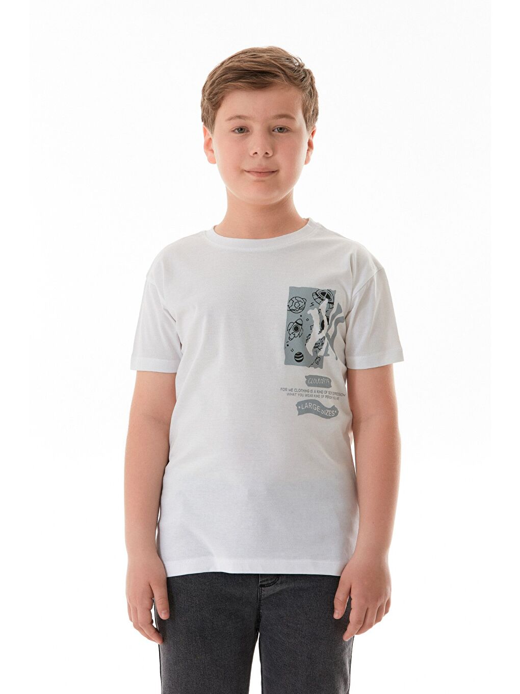 Beyaz %100 Pamuk Uzay Baskılı Erkek Çocuk Tişört