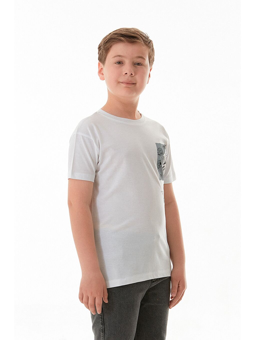 Beyaz %100 Pamuk Uzay Baskılı Erkek Çocuk Tişört-4