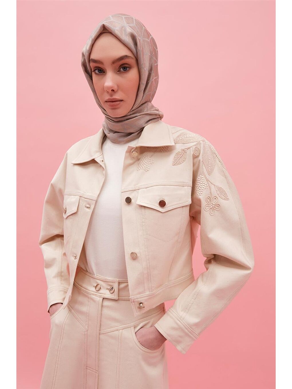 Ekru Nakışlı Natural Denim Ceket 25Y5902 Naturel-1