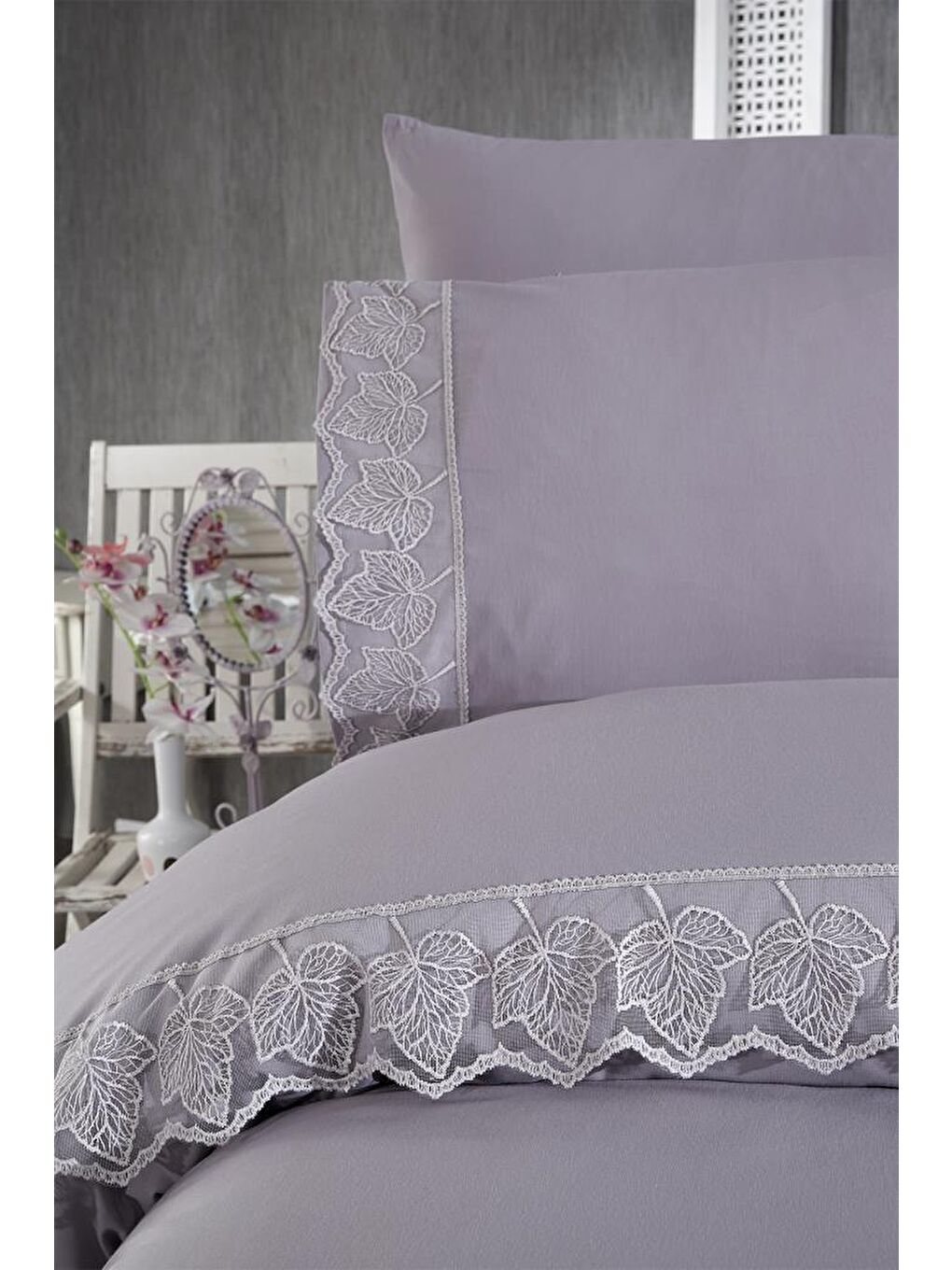 Fransız Dantelli Seray Çeyizlik Nevresim Takımı Gri-2