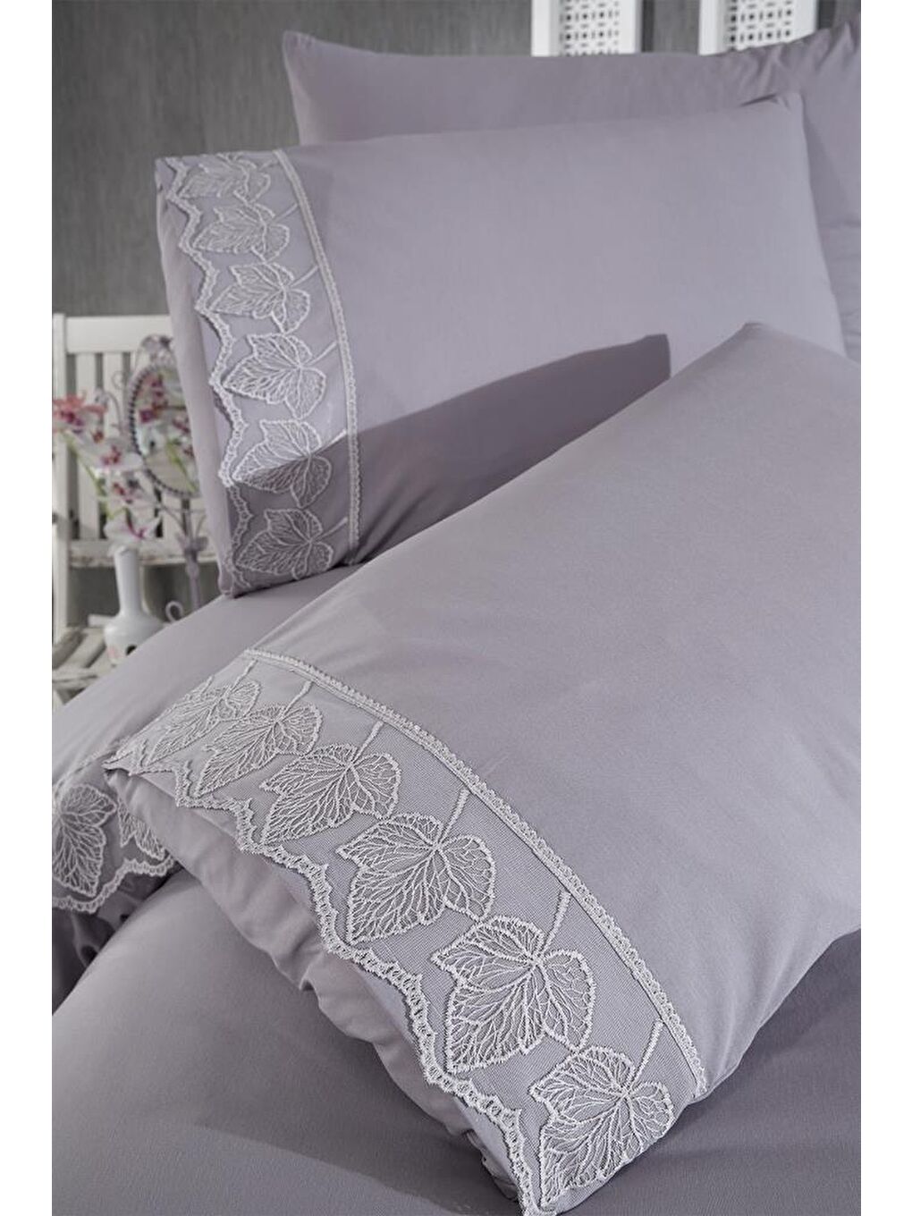 Fransız Dantelli Seray Çeyizlik Nevresim Takımı Gri-4