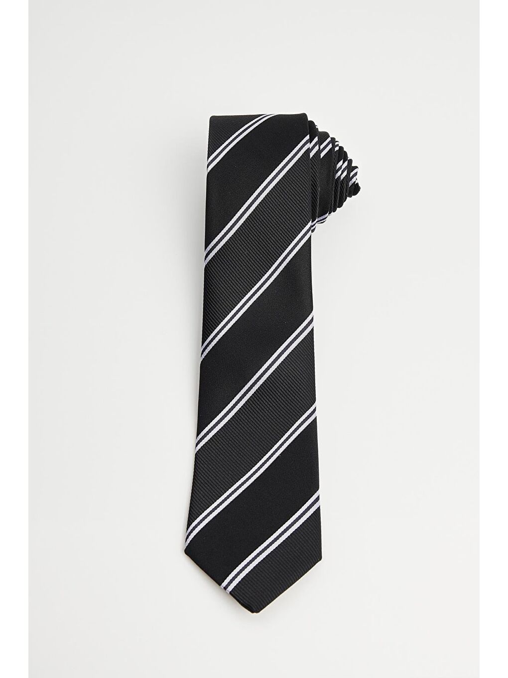 Siyah Klasik Cep Mendilli Desenli Kravat