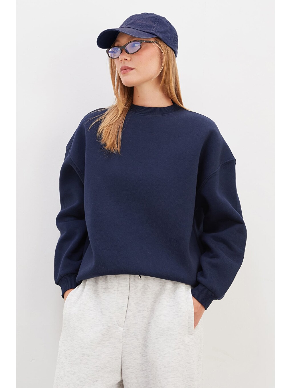 Lacivert 3 İplik Basic Bisiklet Yaka Oversize Sweatshirt-3