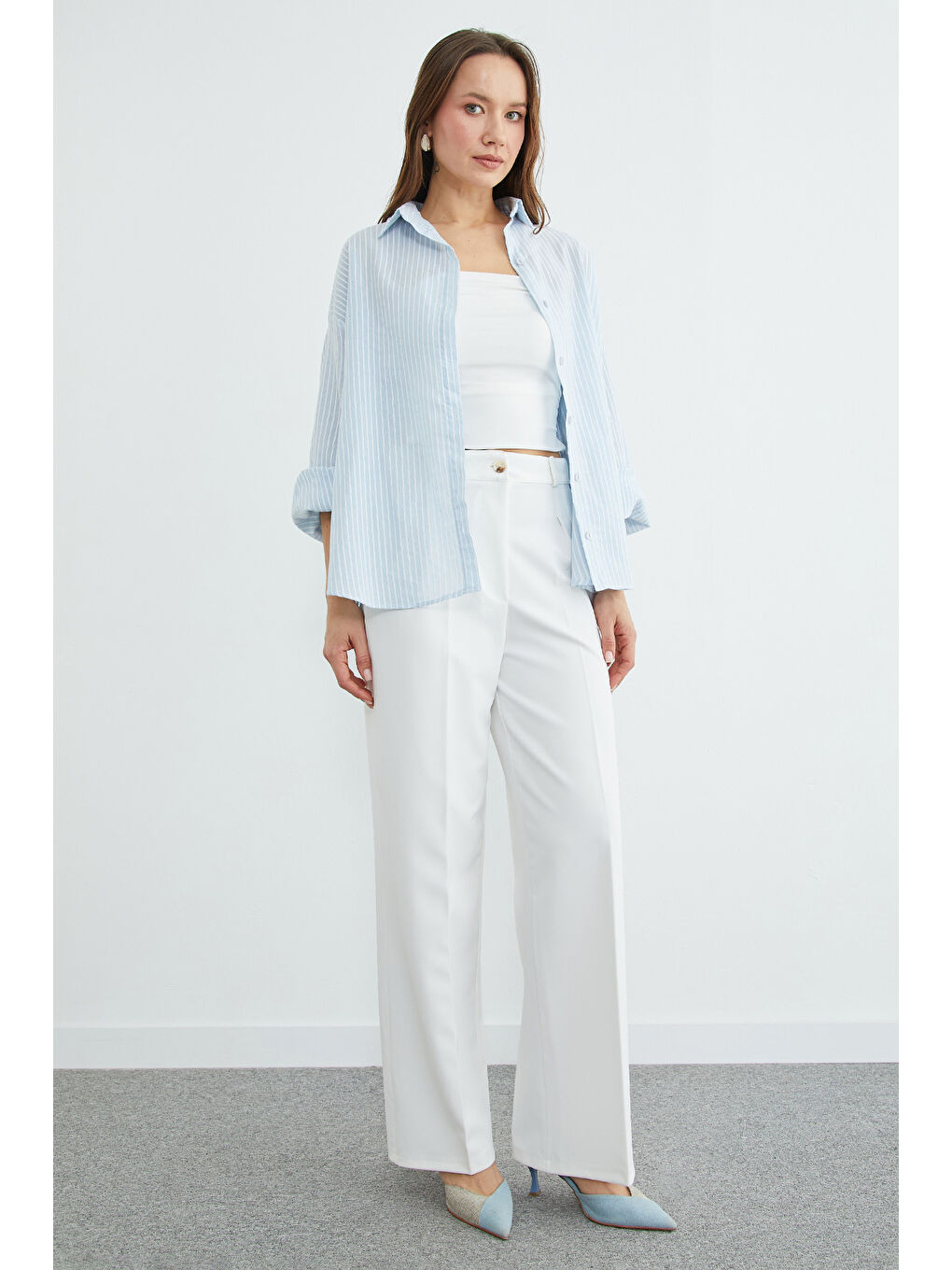 Mavi Çizgili Arkası Uzun Oversize Gömlek-1