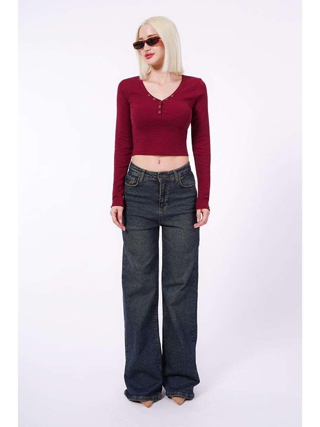 Bordo V Yaka Uzun Kollu Düğme Detaylı Kaşkorse Bodysuit Mg2194-4