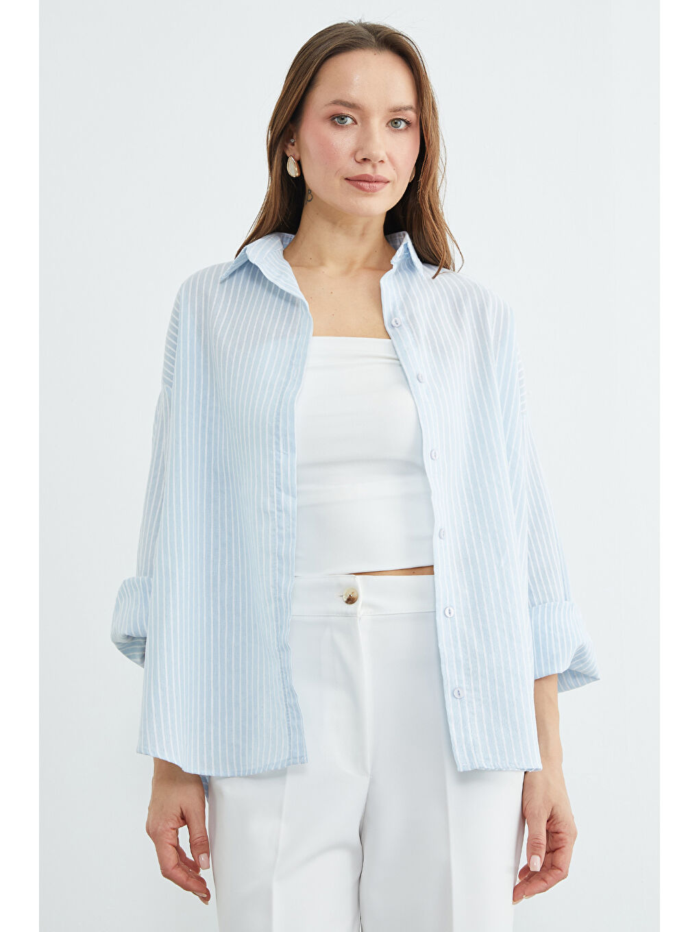 Mavi Çizgili Arkası Uzun Oversize Gömlek-2