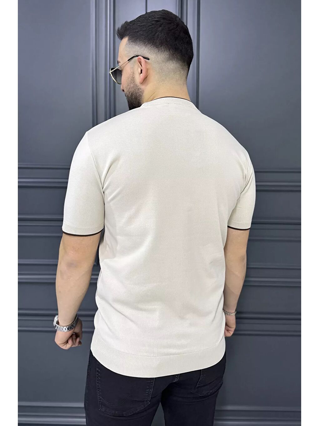 Bej Çizgi Detaylı Bisiklet Yaka Erkek T-shirt-2