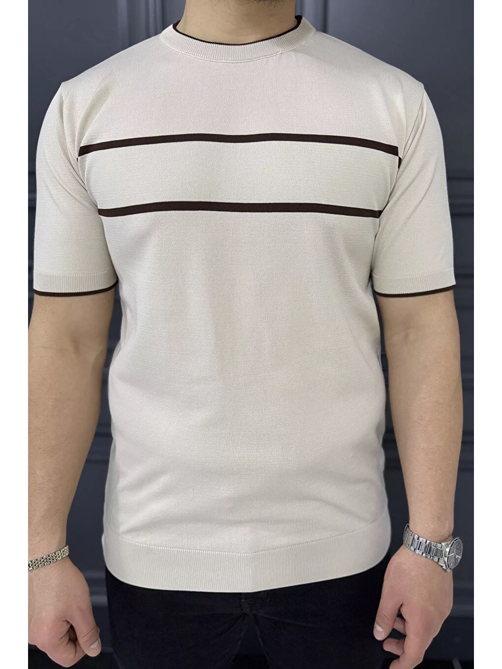 Bej Çizgi Detaylı Bisiklet Yaka Erkek T-shirt-3