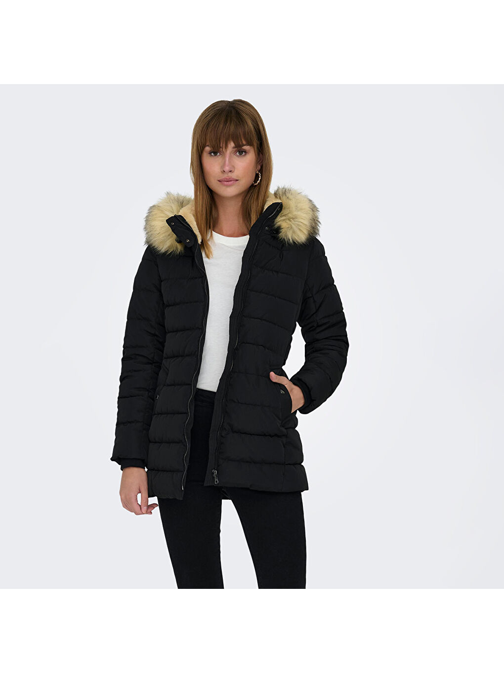 New Camilla Quilt Fur Hood Coat Kadın Siyah Kapüşonlu Mont