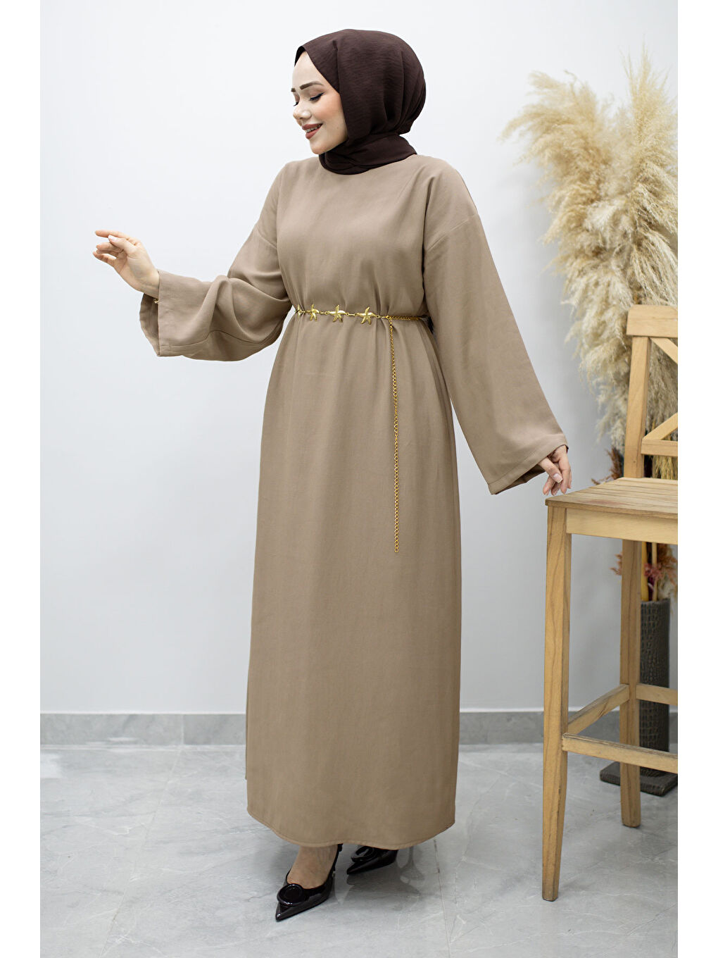 Bej Zincir Kemerli Elbise TSD260191 Vizon-4