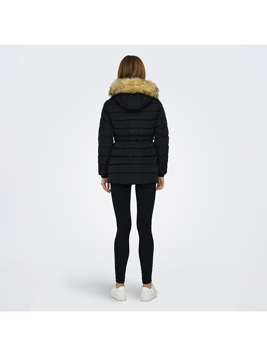 New Camilla Quilt Fur Hood Coat Kadın Siyah Kapüşonlu Mont-2