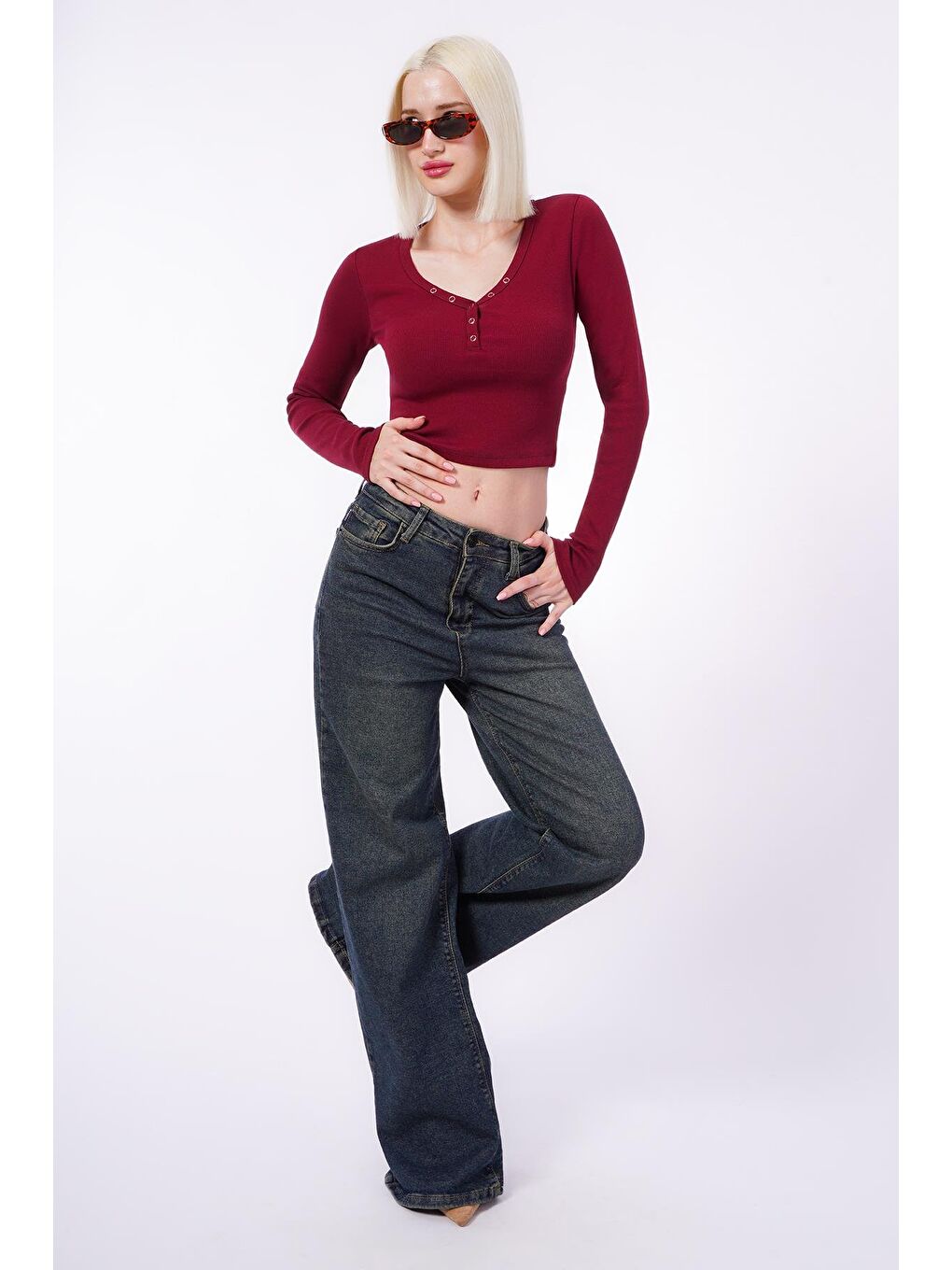 Bordo V Yaka Uzun Kollu Düğme Detaylı Kaşkorse Bodysuit Mg2194-7