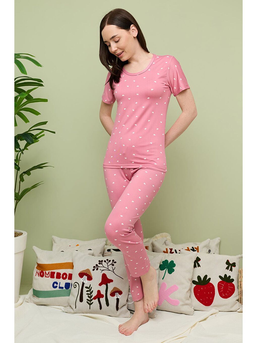 Pembe Büyük Kalpli Desenli Bisiklet Yaka Kısa Kollu Pijama Takımı-3