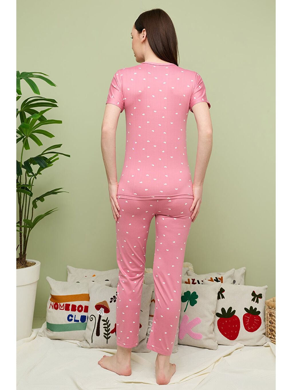 Pembe Büyük Kalpli Desenli Bisiklet Yaka Kısa Kollu Pijama Takımı-4