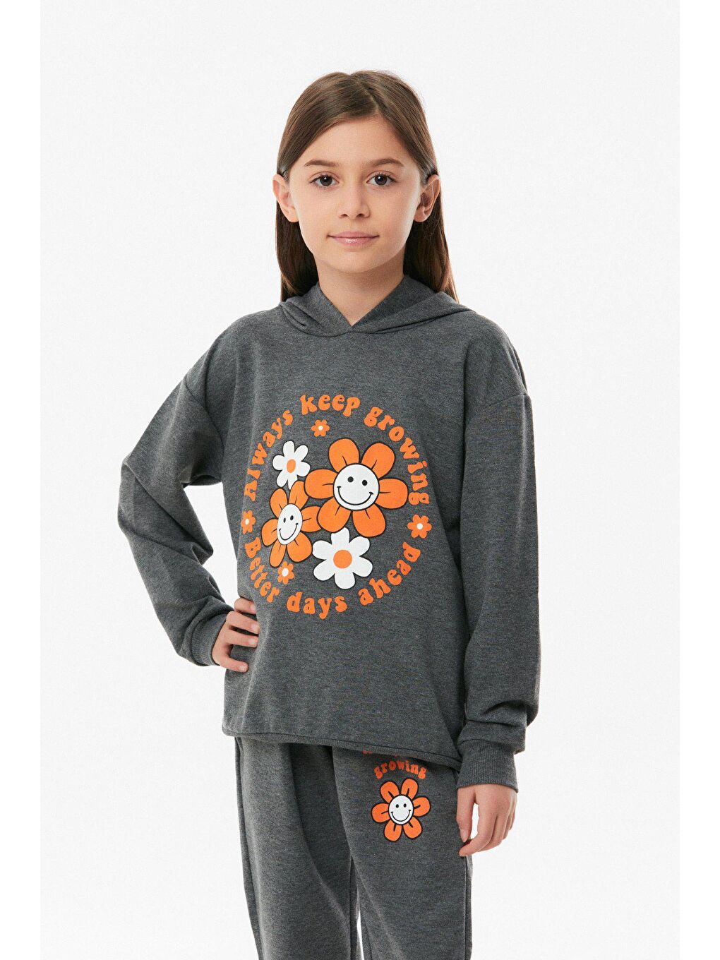 Antrasit Çiçek Baskılı Kız Çocuk Eşofman Takımı-1