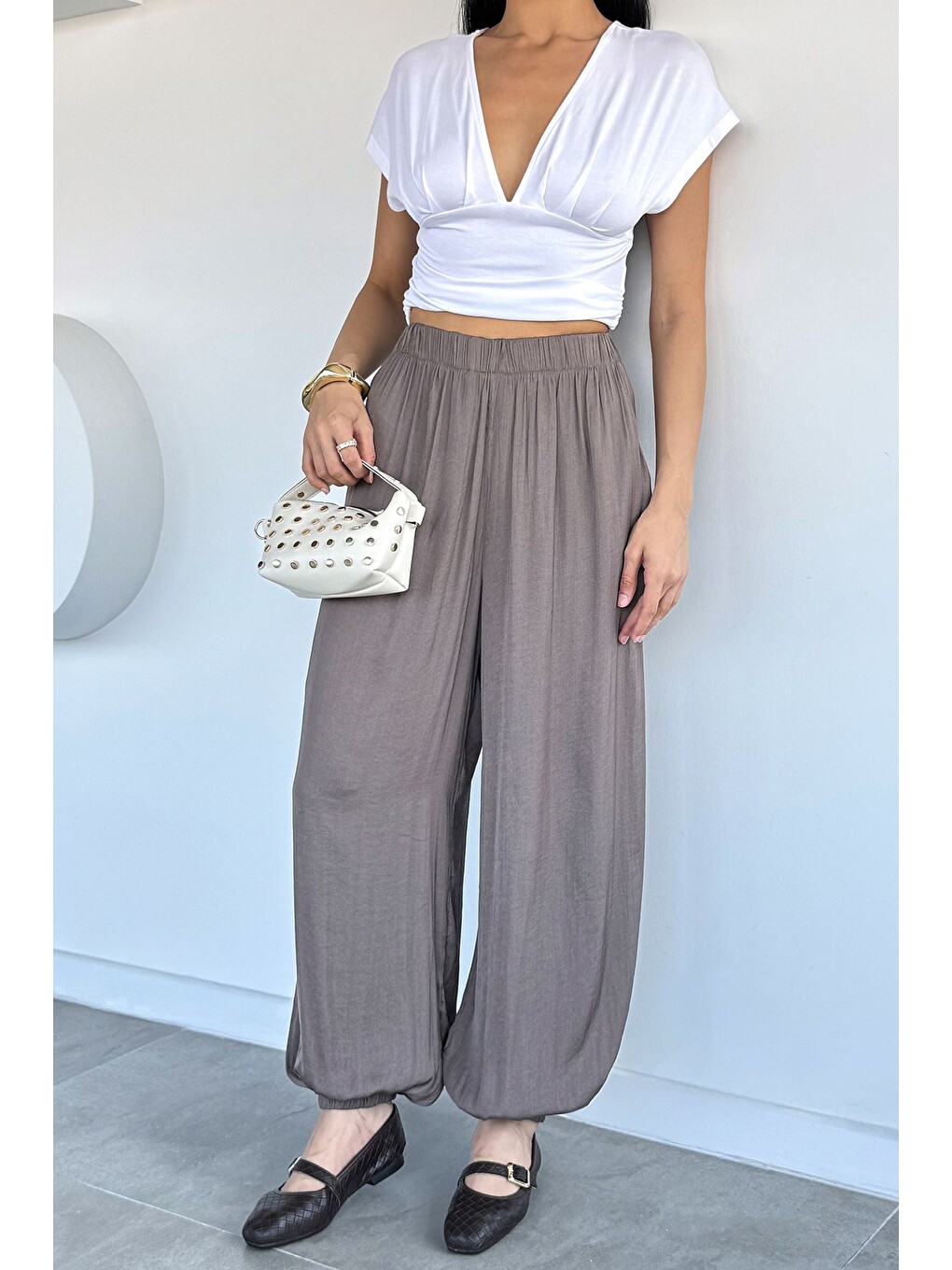 Bej Kadın Bel Ve Paça Lastikli Şalvar Model Pantolon