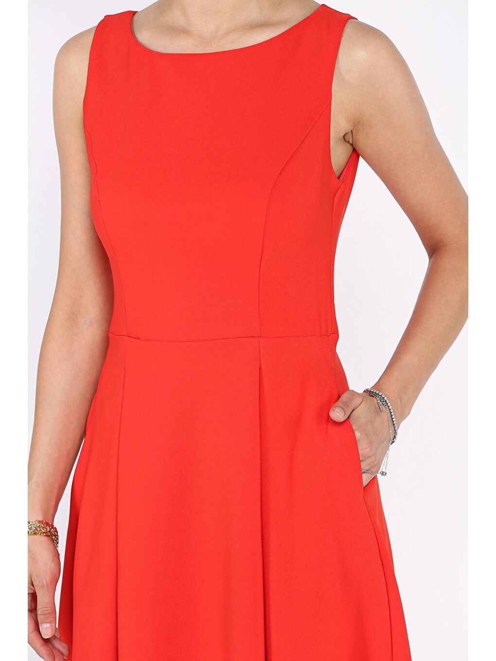 Kırmızı Kadın Fermuarlı Cepli Kolsuz Elbise-3