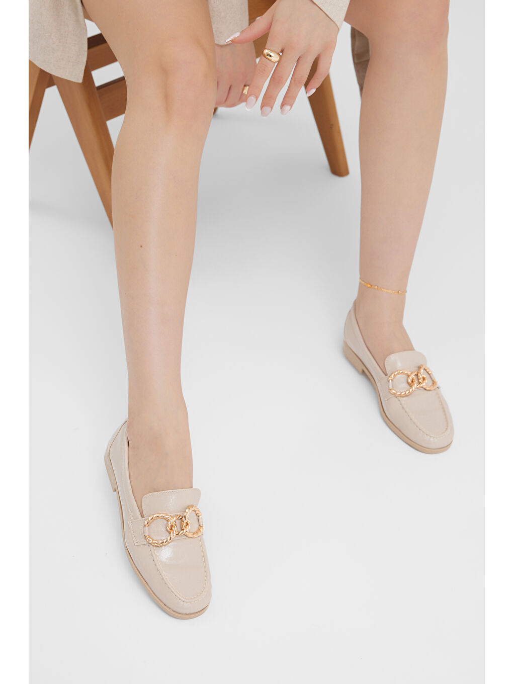 Kadın Bej Kadın Deri Loafer Toka Detaylı Rahat Günlük Babet-2