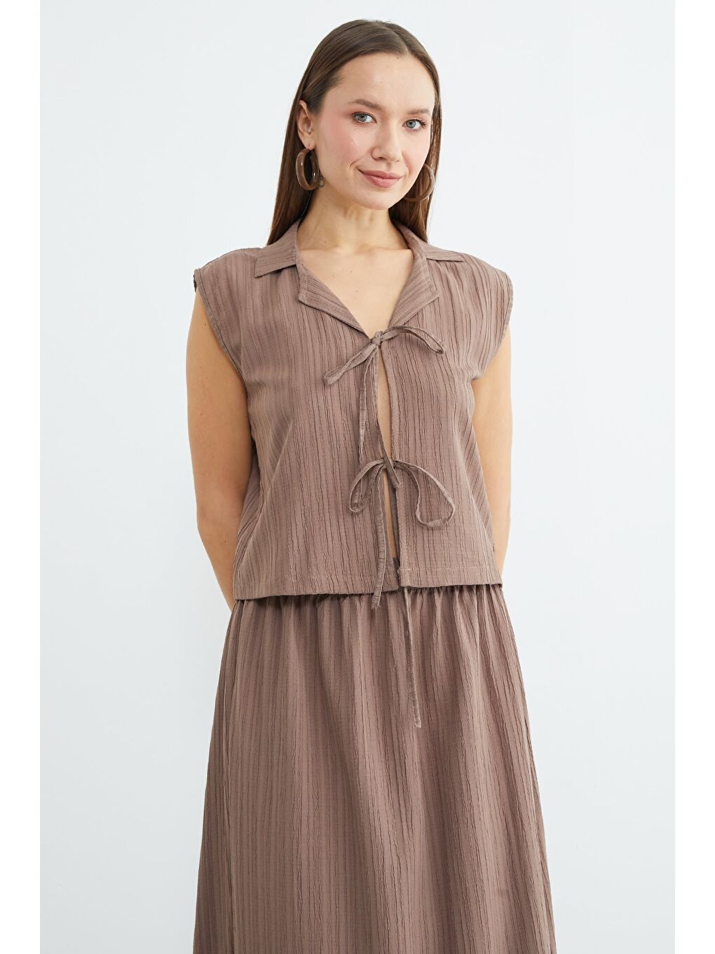 Bej Önü Bağlamalı Jakarlı Etekli 2 Li Takım-3