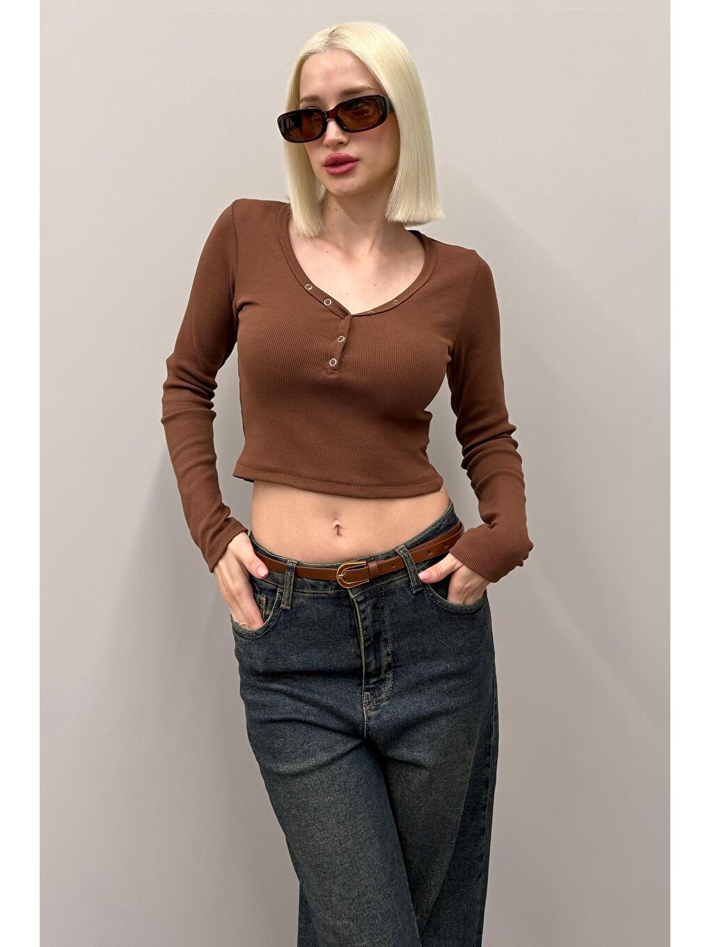 Acı Kahverengi V Yaka Uzun Kollu Düğme Detaylı Kaşkorse Bodysuit Mg2194-3