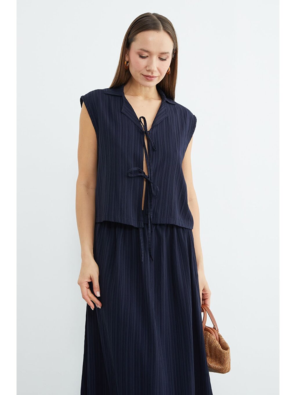 Lacivert Önü Bağlamalı Jakarlı Etekli 2 Li Takım-3