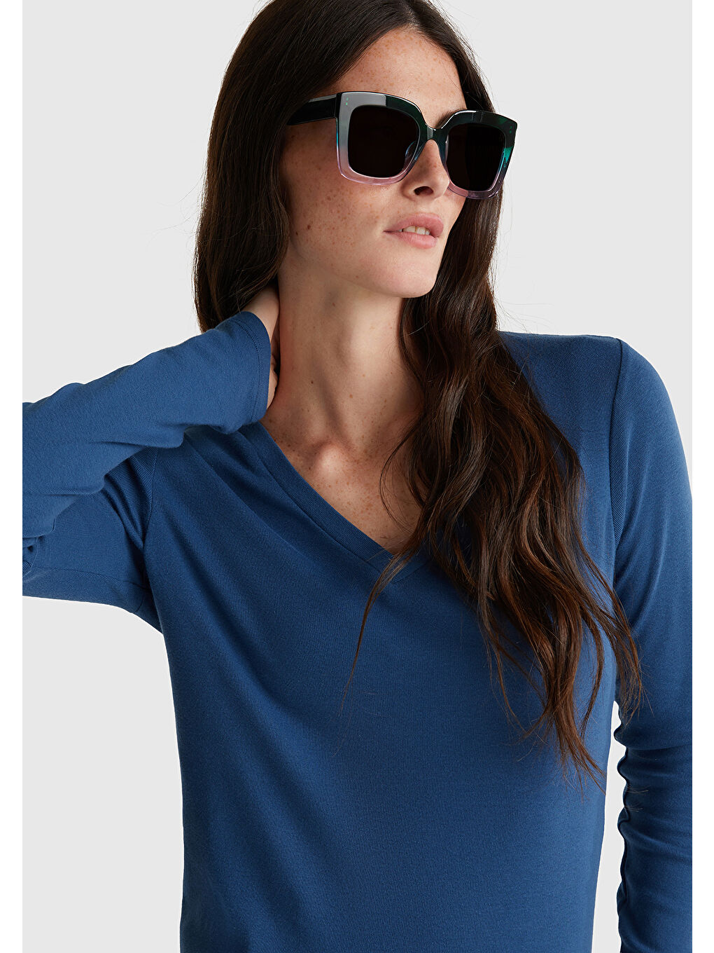 Kadın İndigo Mavisi Basic V Yaka Uzun Kollu T-Shirt-5