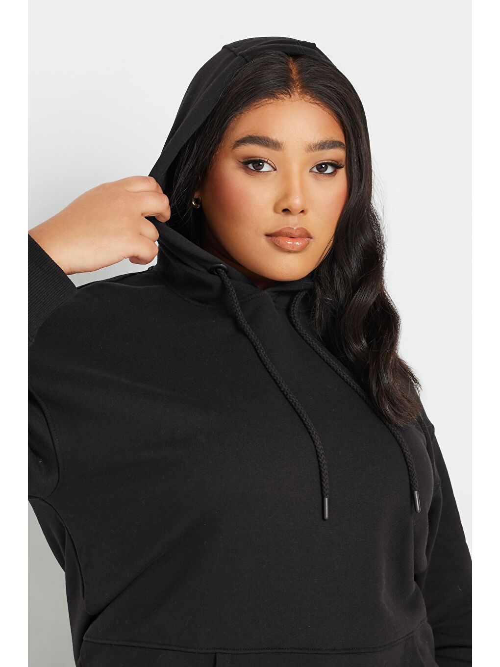 Siyah Büyük Beden Kapüşonlu Cepli Fermuar Detaylı Sweatshirt 303800-3