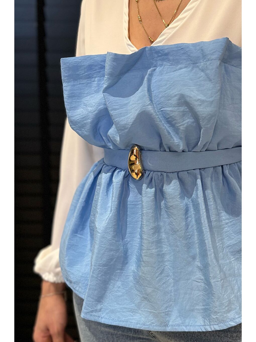 Mavi V Yaka Garnili Tokalı Kadın Bluz-2