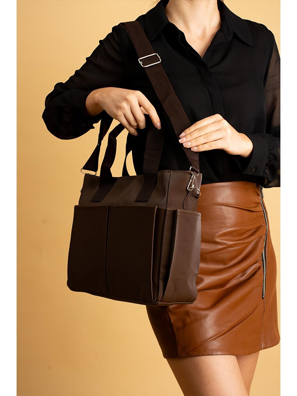 Kahverengi Büyük Boy Çok Bölmeli Kadın Omuz Çantası BAG4298-1