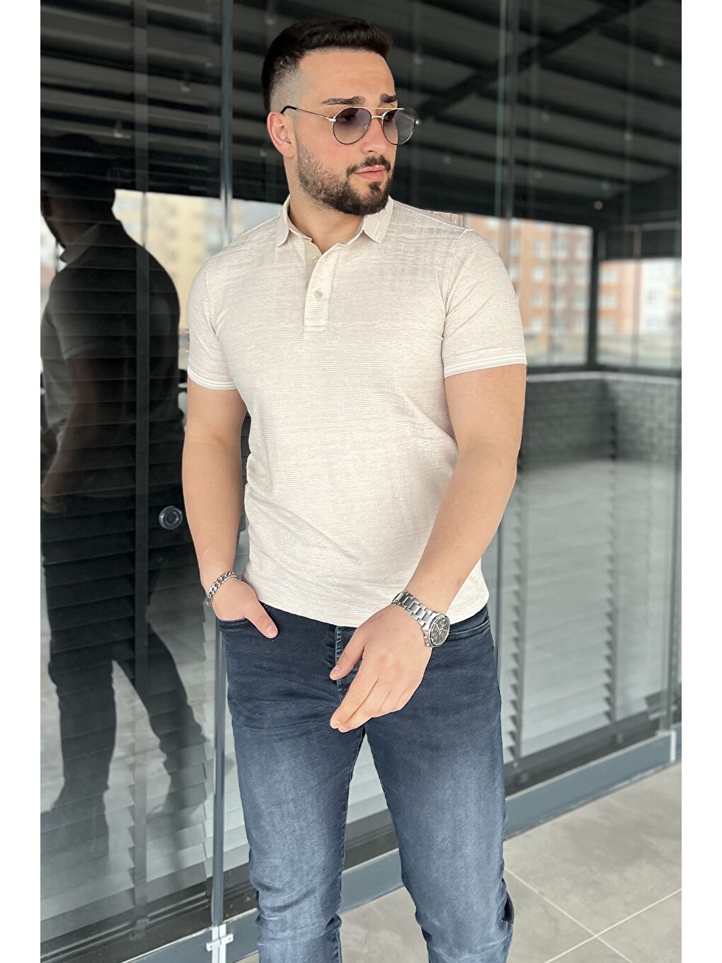 Bej Polo Yaka Ön Düğmeli Desenli Elastanlı Erkek Büyük Beden Tişört