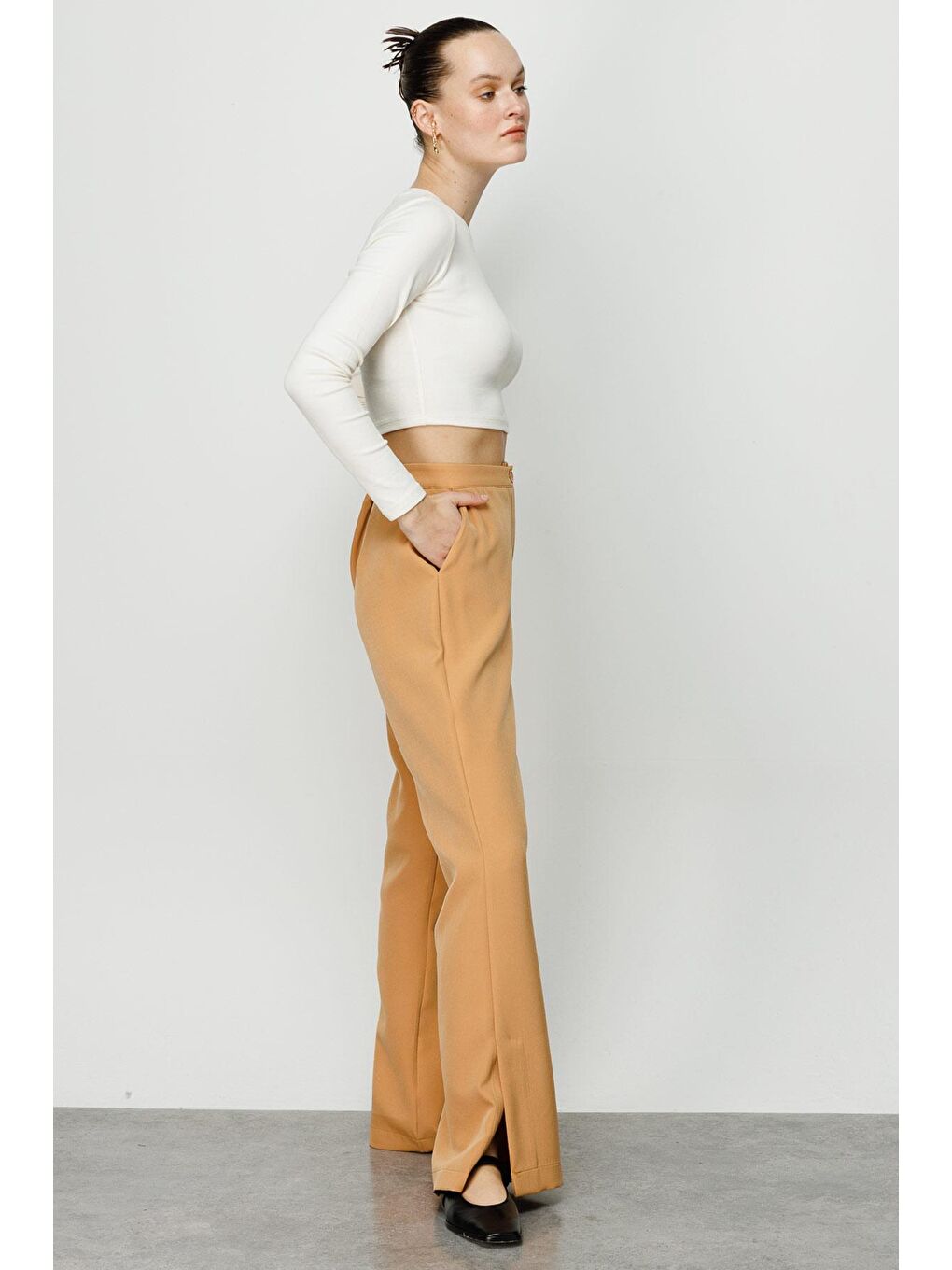 Turuncu Yandan Yırtmaçlı Pantolon - Soft Oranj-1