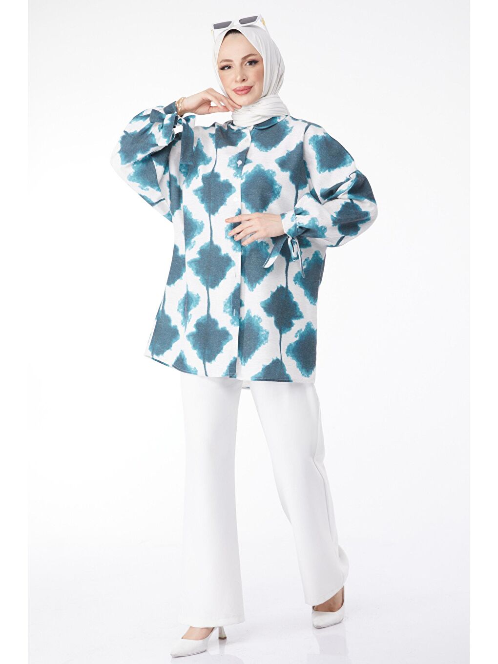 Gömlek Yaka Kadın Petrol Bilek Bağcık Detaylı Desenli Tunik - 24621-1