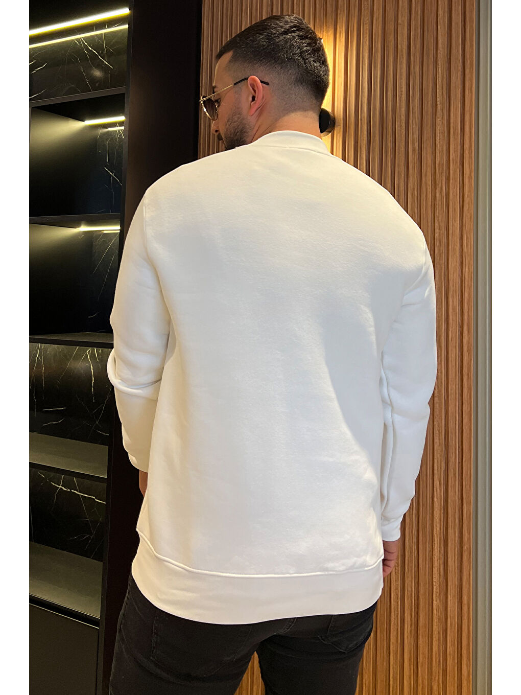 Mishar İtalia Beyaz Bisiklet Yaka Nakışlı Üç İplik Şardonlu Erkek Sweatshirt - 3