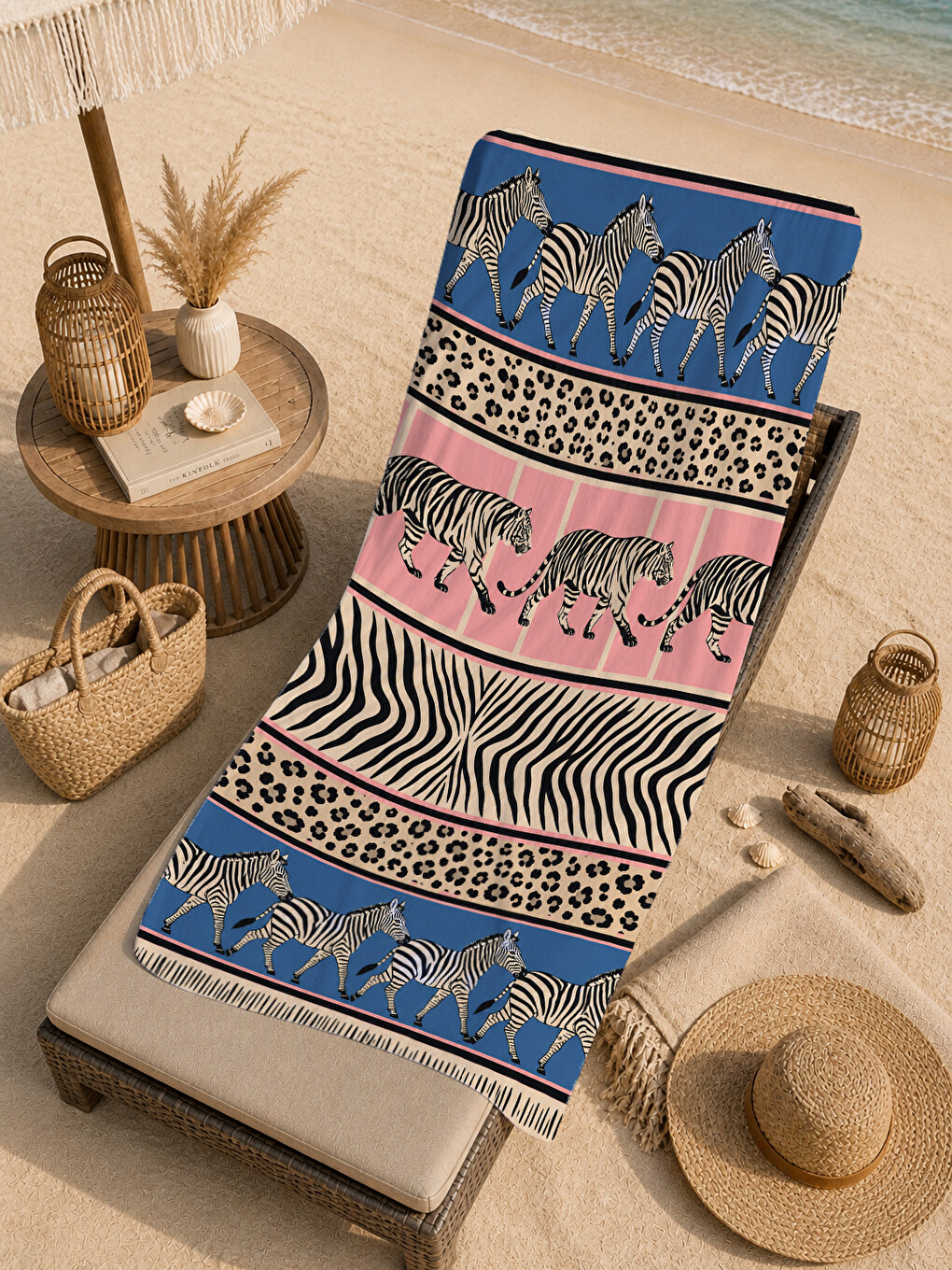 Bej Safari Patchwork Zebra Ve Hayvan Desenli 70x150 Plaj Havlusu - Dijital Baskılı Solmaz Banyo Havlusu