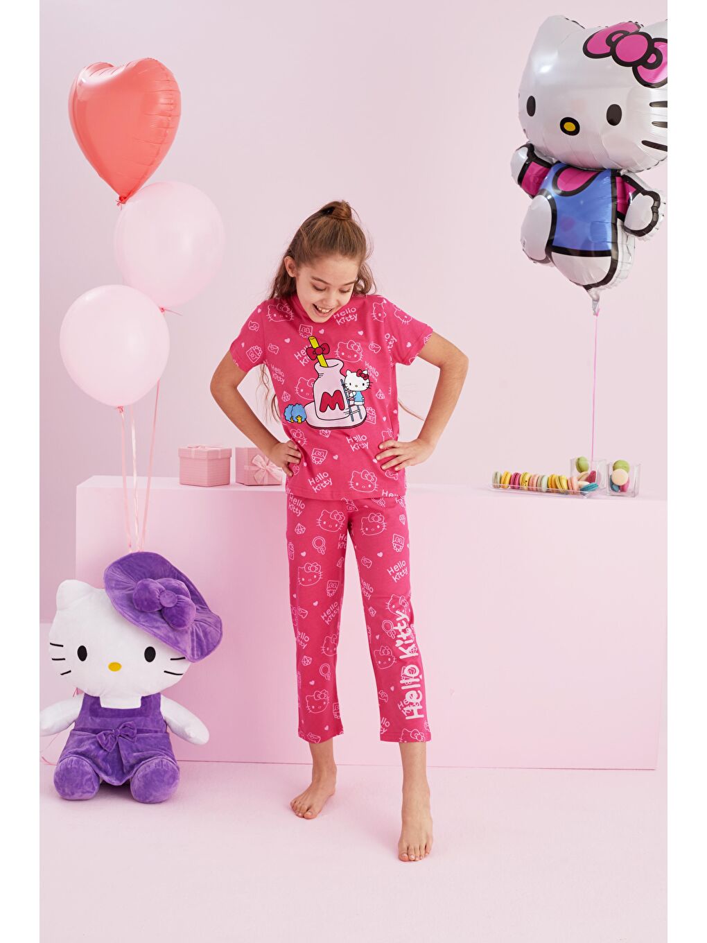 SİYAH İNCİ Pembe Hello Kitty Lisanslı %100 Pamuk Pembe Çok Renkli Bisklet Yaka Pijama Takım - 1