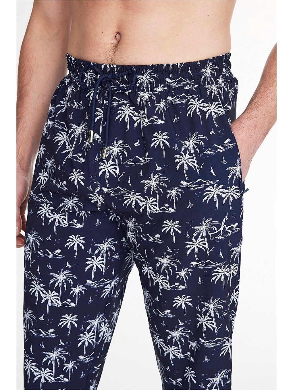 Siyah Palmiye Desenli Lacivert Uzun Erkek Havuz Ve Deniz Şortu 6011-1