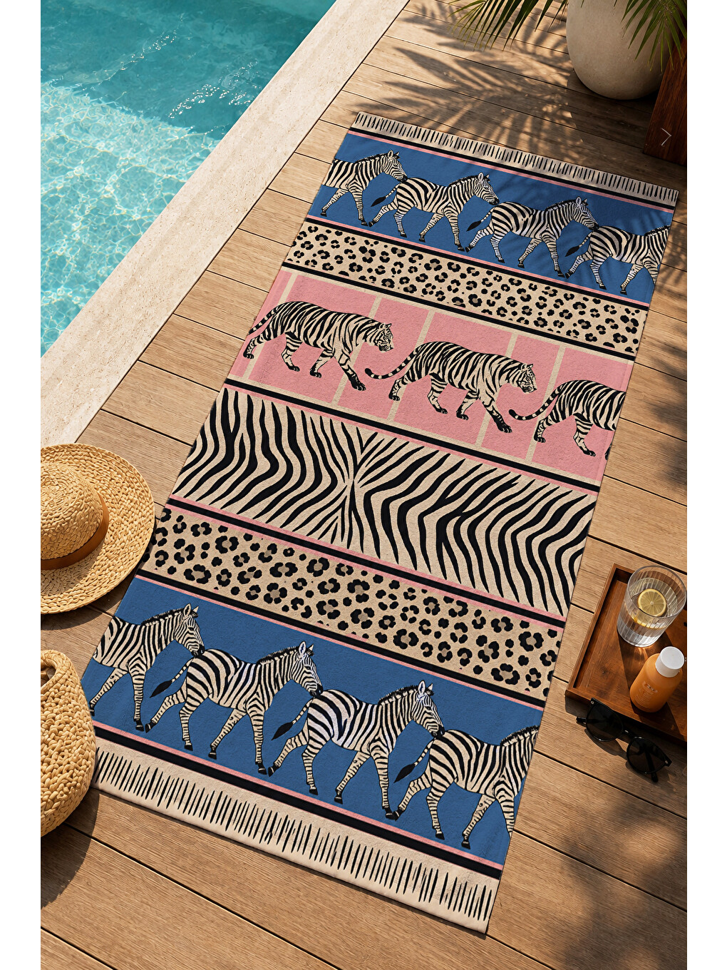 Bej Safari Patchwork Zebra Ve Hayvan Desenli 70x150 Plaj Havlusu - Dijital Baskılı Solmaz Banyo Havlusu-1