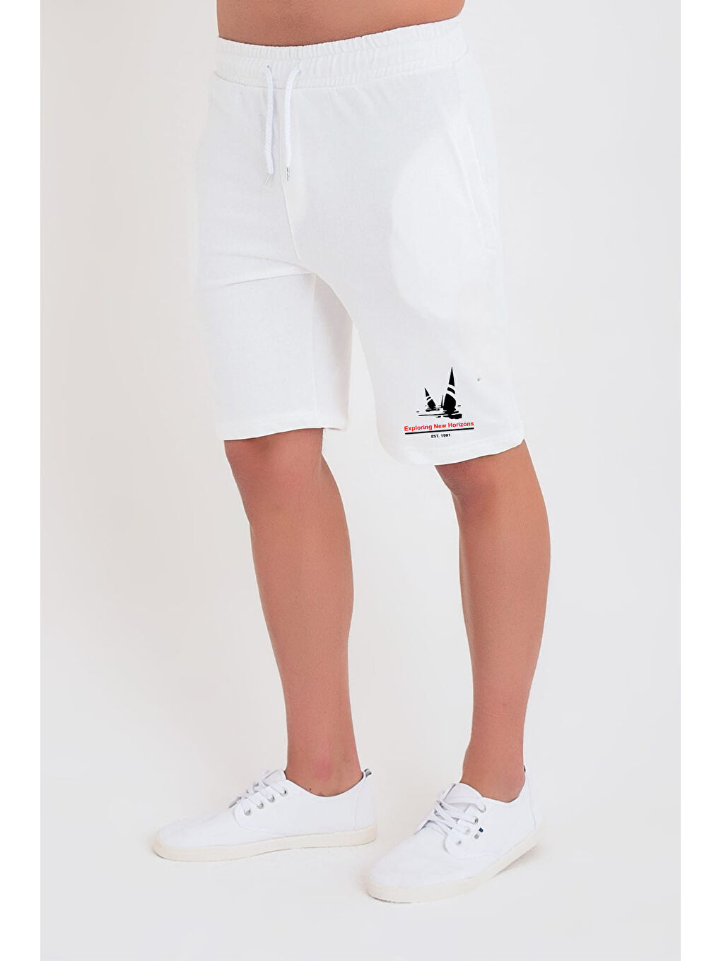 Ekru Erkek Yelken Baskılı Slim Fit Kalıp Şort SPR25SR083-1