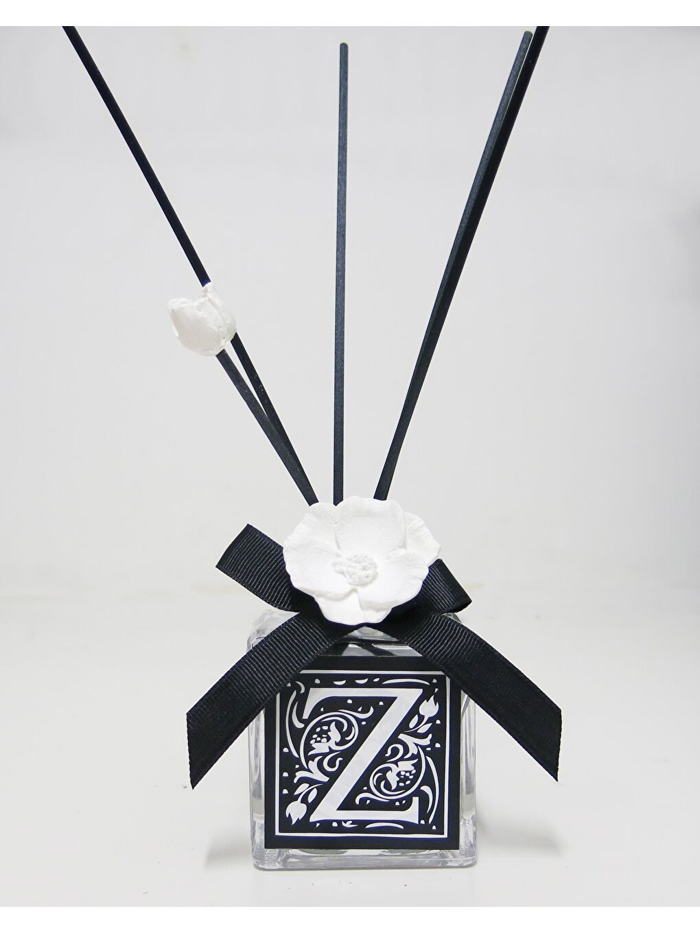 Siyah 100 cc Z Harfi Yasemin Sandal Oda Kokusu-1