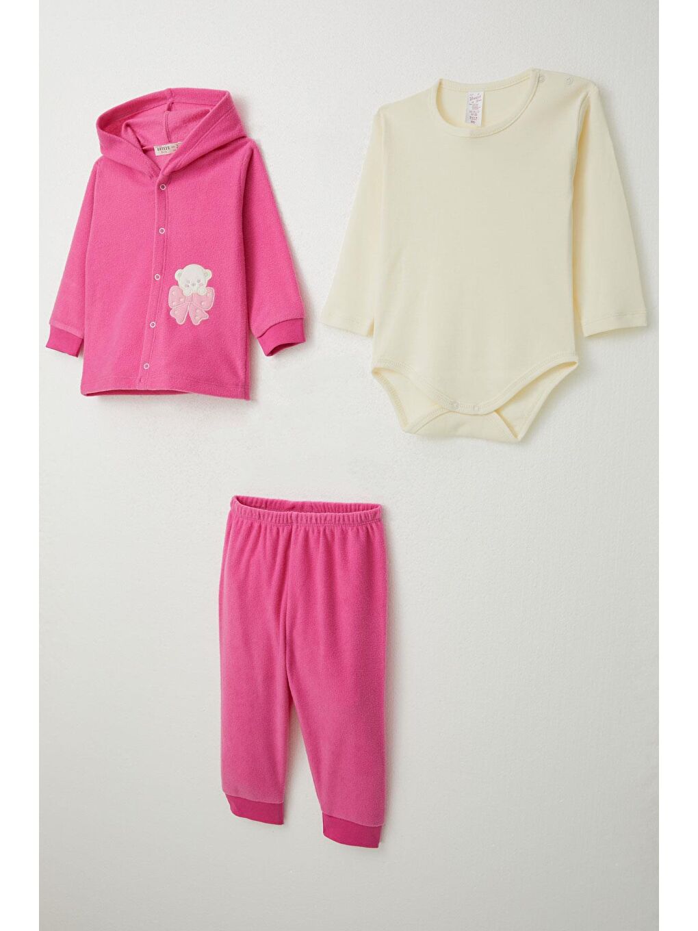 Kız Bebek Zıbınlı 3 Lü Kadife Takım Sevimli Ayıcık Nakışlı Fuşya (4 Ay-1 Yaş)-3
