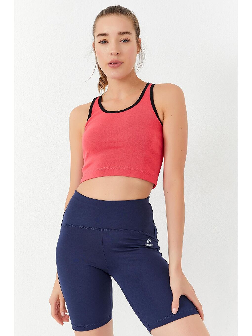 TOMMYLIFE Fuşya Basic Sıfır Kol Dar Kalıp U Yaka Kadın Crop Top Atlet - 97162 - 4